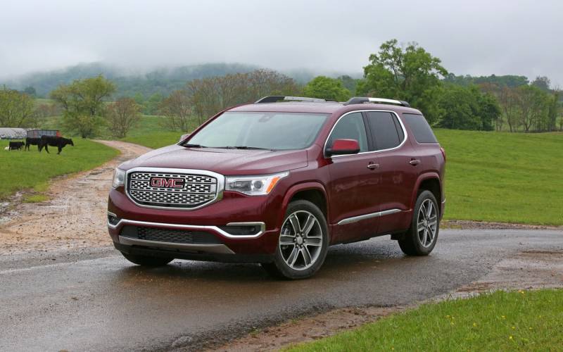GMC Acadia Denali 2017 SUV Drive
